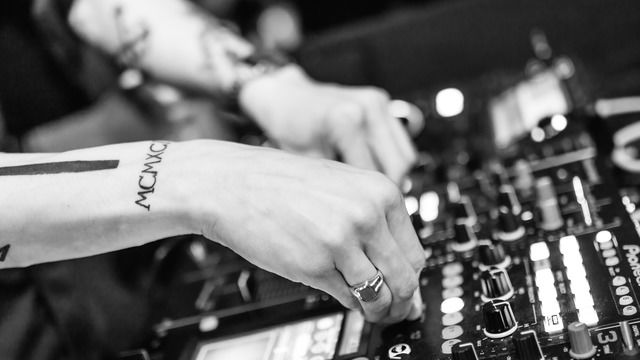 Bleep Bloop, Woolymammoth - Apr. 19